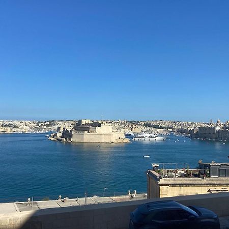 Valletta Seaview Townhouse ภายนอก รูปภาพ